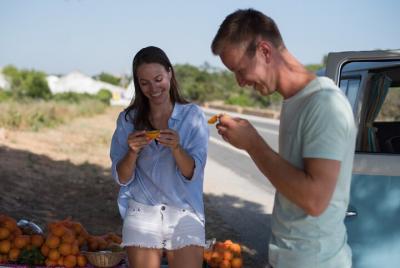 Portimão & Lagoa: Algarve Flavours Tour in VW T2 Van Portimão & Lagoa: Algarve Flavours Tour in VW T2 Van