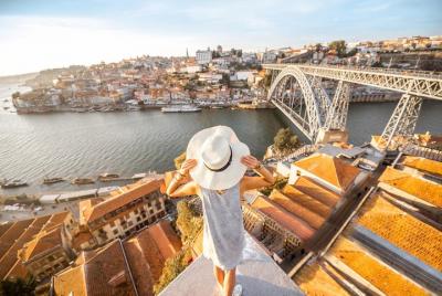 Porto: City Tour with Six Bridges Cruise and Wine Tasting Porto: City Tour with Six Bridges Cruise and Wine Tasting