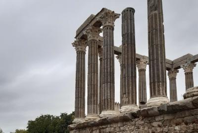 Tour through the history of Évora