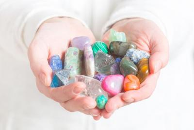 Workshop - Improve Your Well-Being Thanks to Energy Stones Workshop - Improve Your Well-Being Thanks to Energy Stones